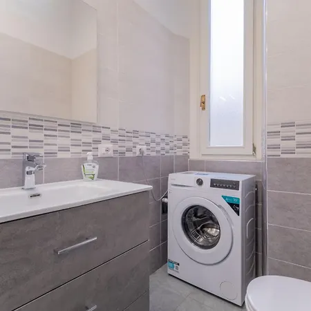 Porta Romana Gateway - New Roomy Appartamento *